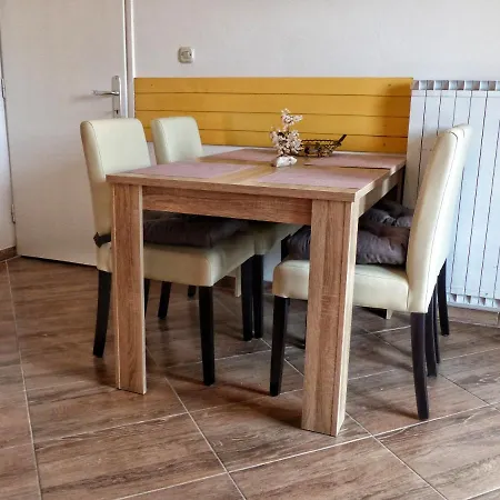 Apartment Jurcan *